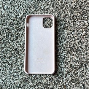 Apple - iPhone 11 Pro Max Silicone Case - Pink Sand